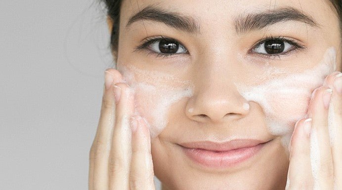 Md Ultimate Purifying Foam Face Wash 